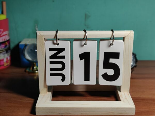 Classic Standing Flip Calendar Wooden Perpetual Calendar - Image 2